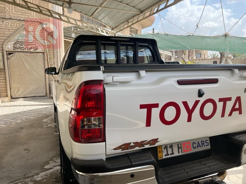 تۆیۆتا هایلۆکس